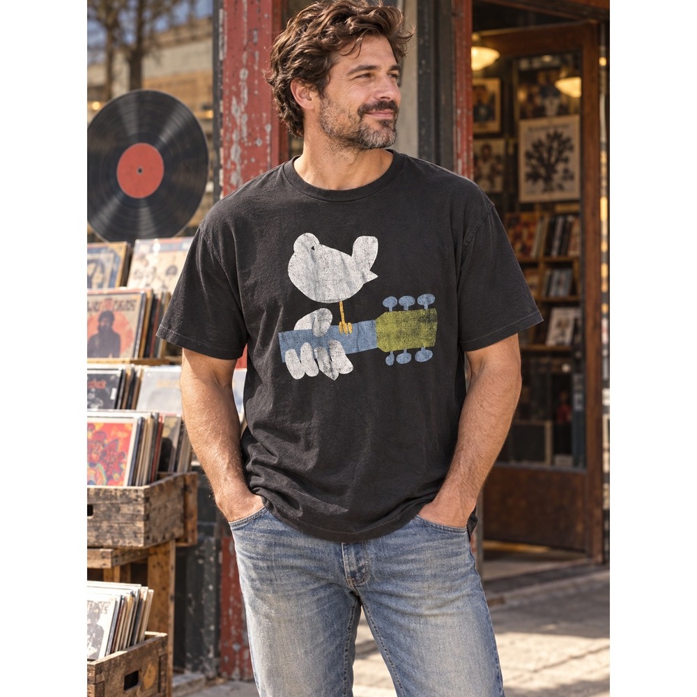Woodstock Graphic Tee Men XL Charcoal Bird Guitar Retro Music Concert Shirt
